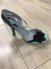 Load image into Gallery viewer, Shoe - Isabella Paige’s Boutique 